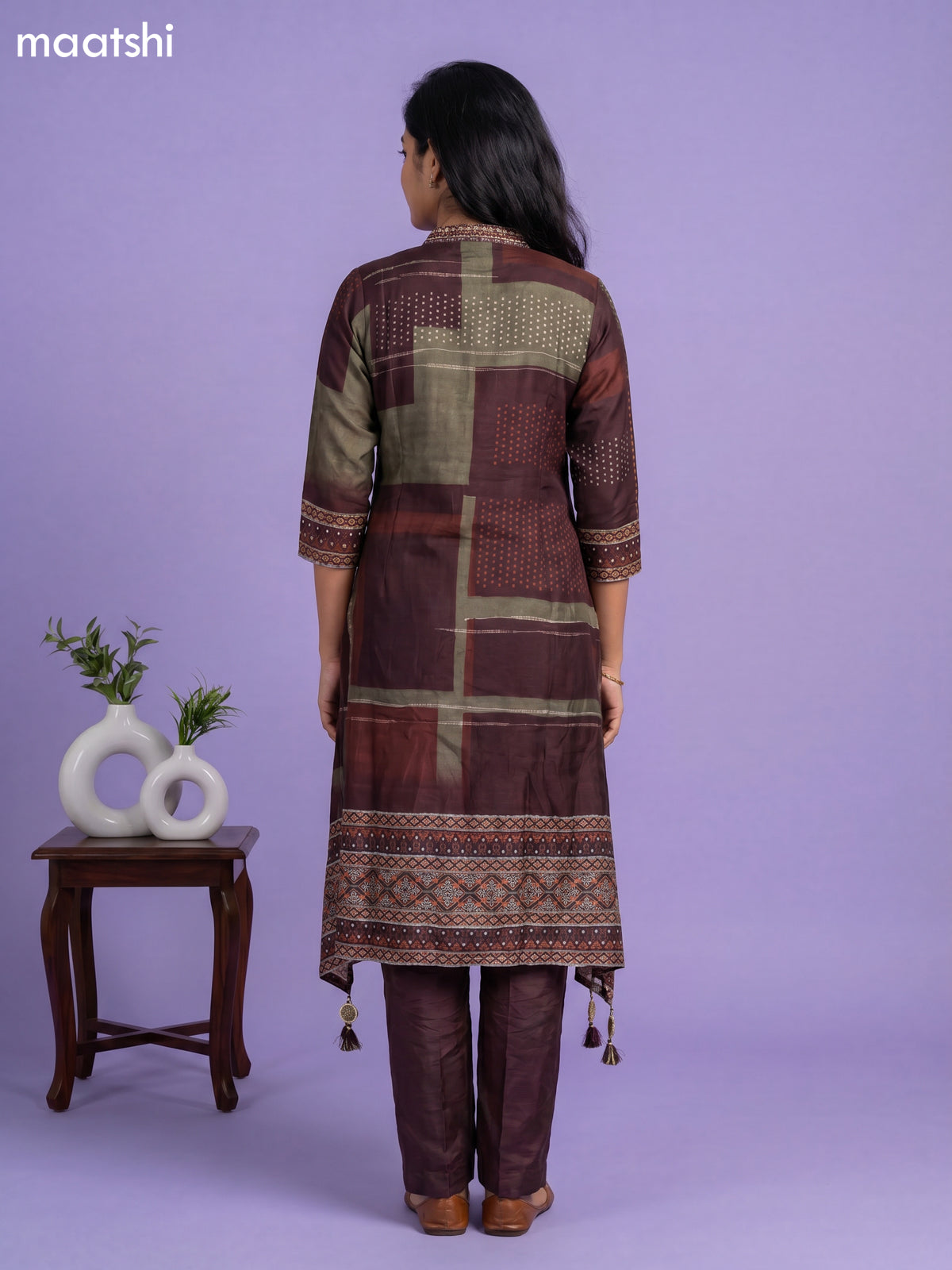 Deep Maroon Art Tussar Printed & Embroidery Work Fish Cut Kurti Set