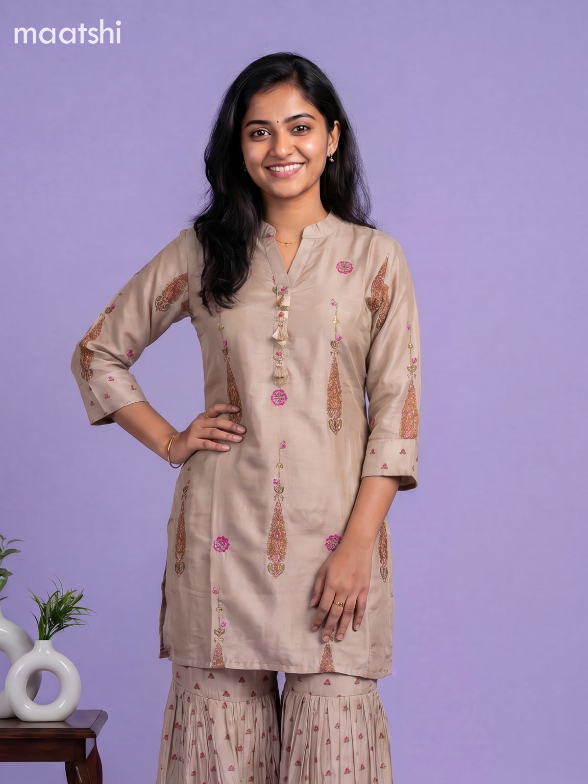 Beige Art Tussar Printed Straight Suit