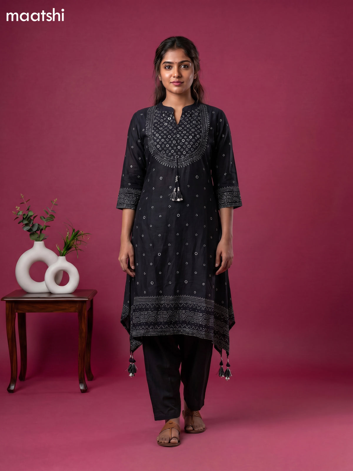 Black Art Tussar Printed Fish Cut Kurti Set