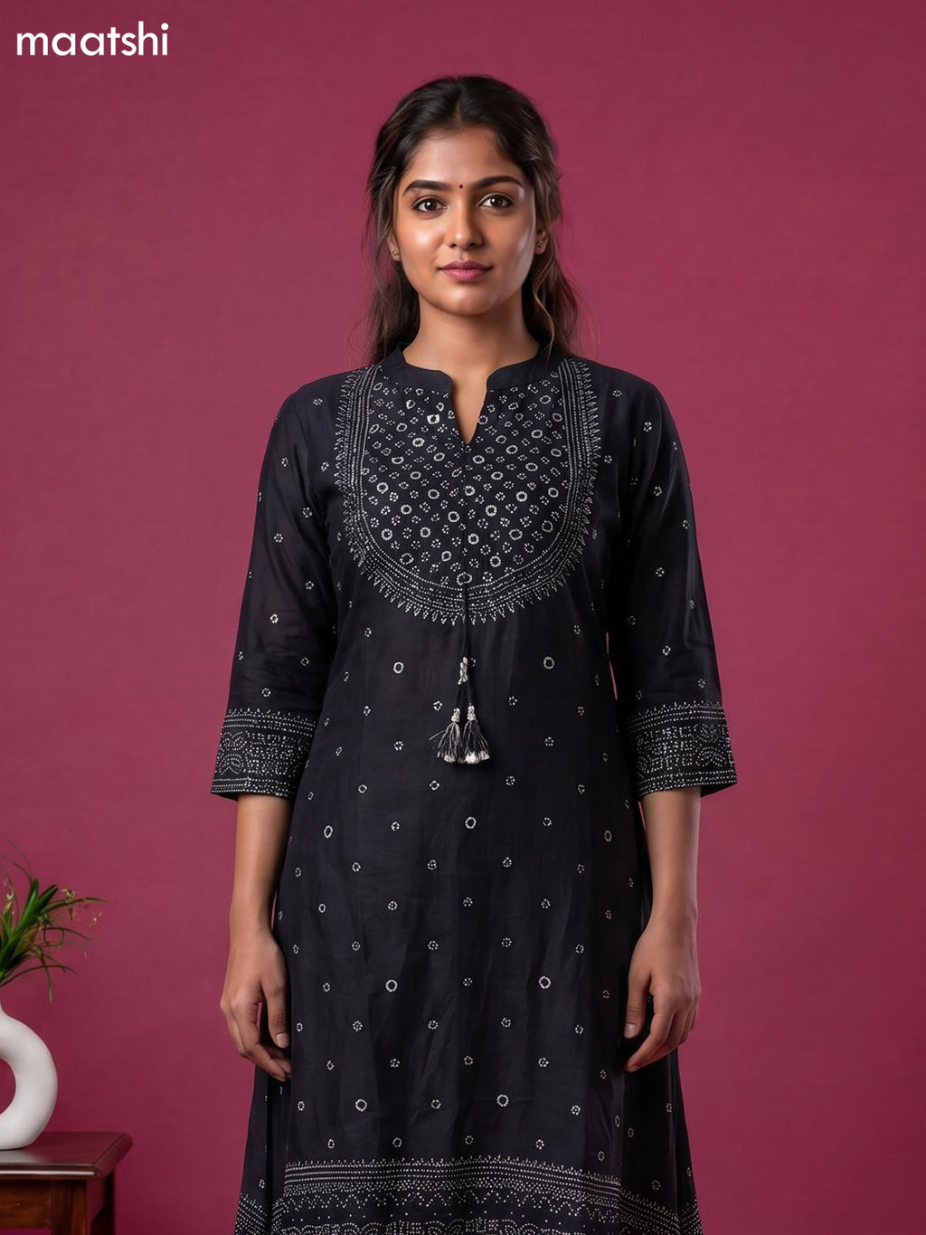 Black Art Tussar Printed Fish Cut Kurti Set