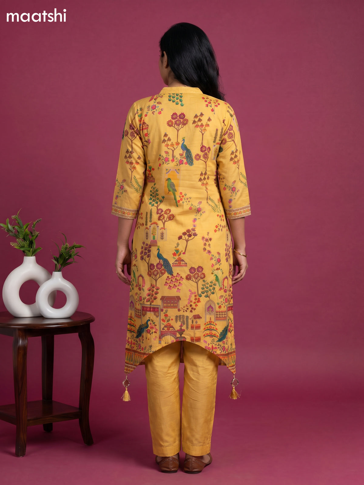 Yellow Art Tussar Position Printed Fish Cut Kurti Set