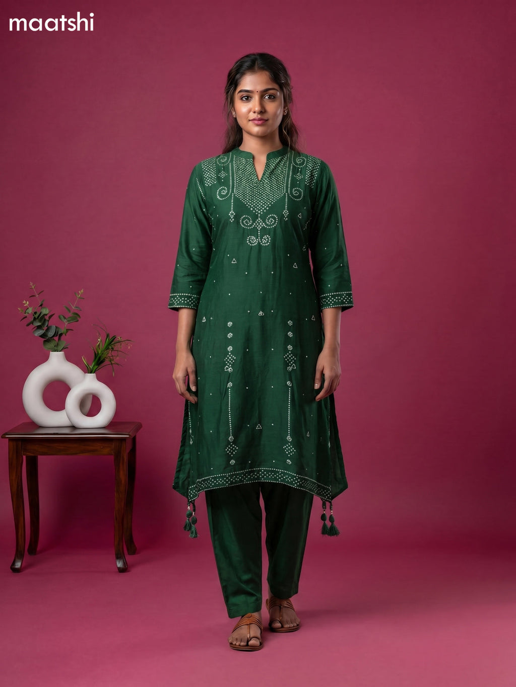 Green Art Tussar Bandhini Printed Fish Cut Kurti Set