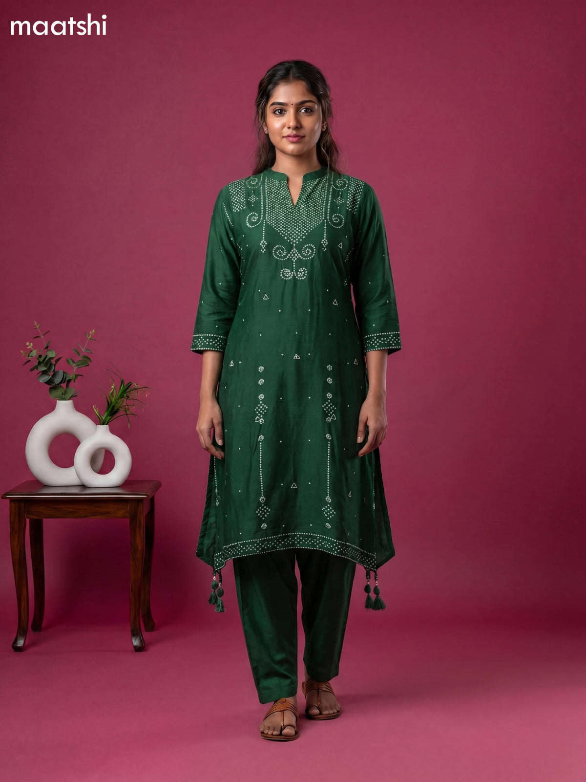 Green Art Tussar Bandhini Printed Fish Cut Kurti Set