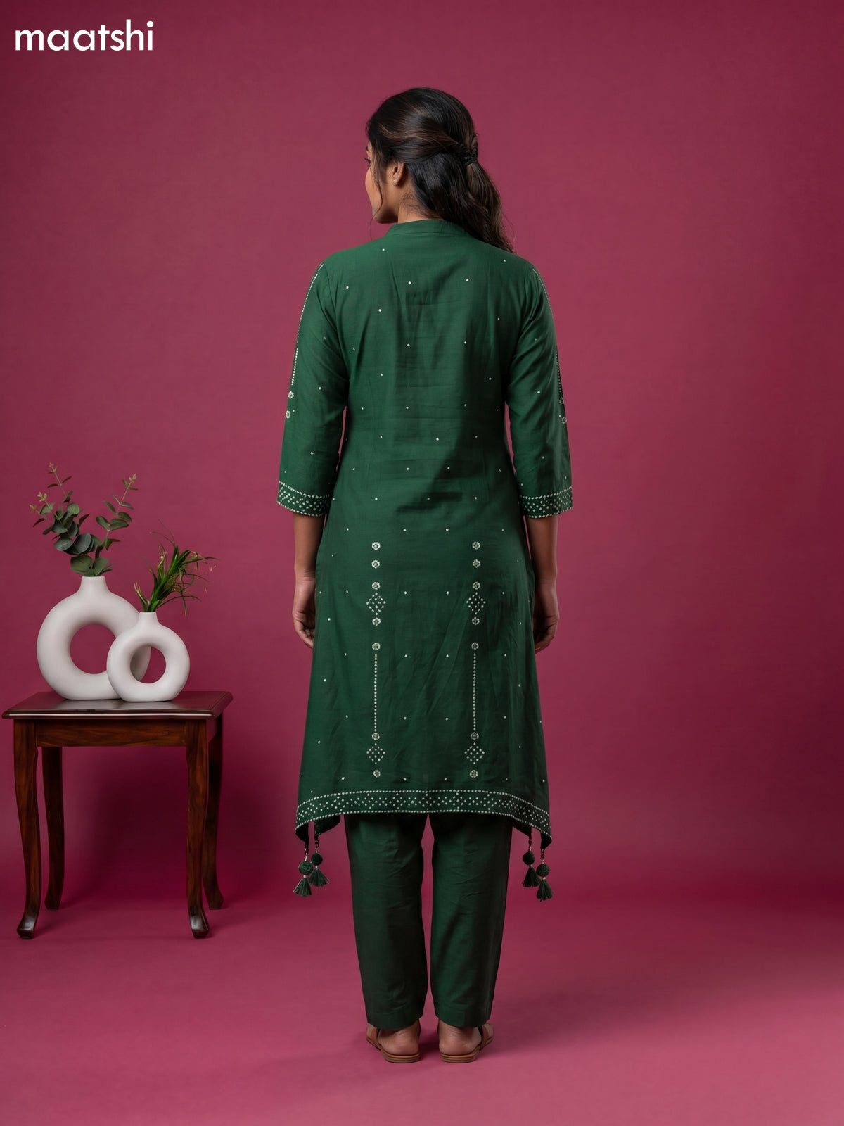 Green Art Tussar Bandhini Printed Fish Cut Kurti Set
