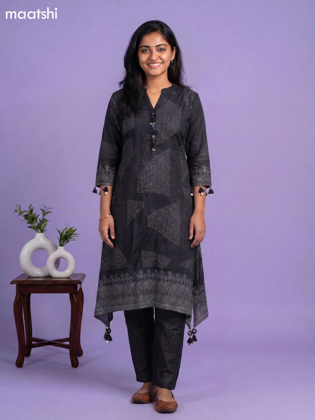 Black Art Tussar Printed Fish Cut Kurti Set