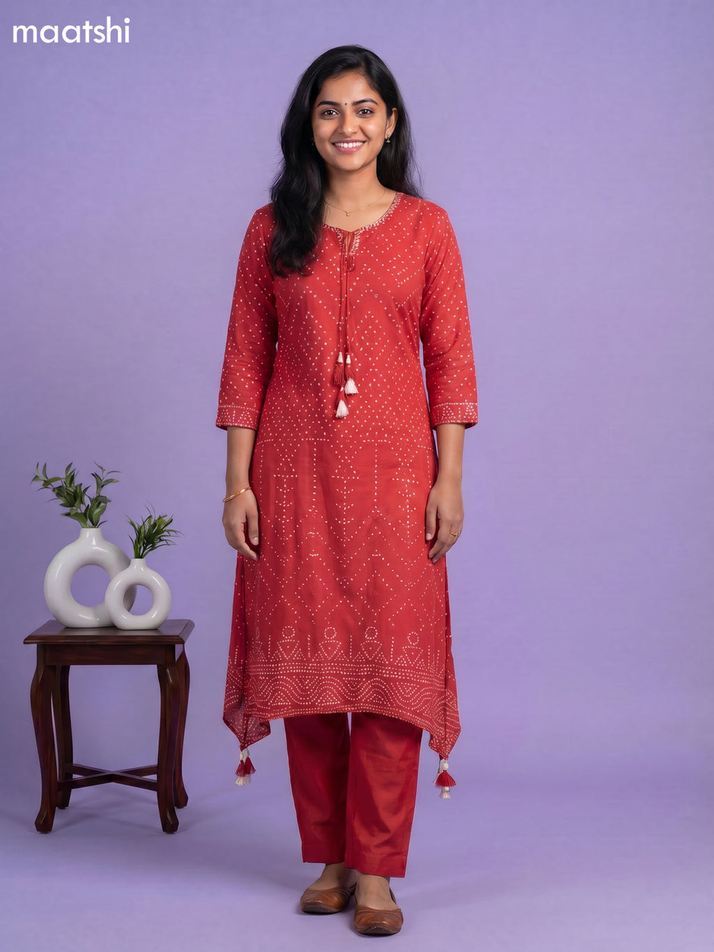 Red Art Tussar Bandhini Printed Fish Cut Kurti Set