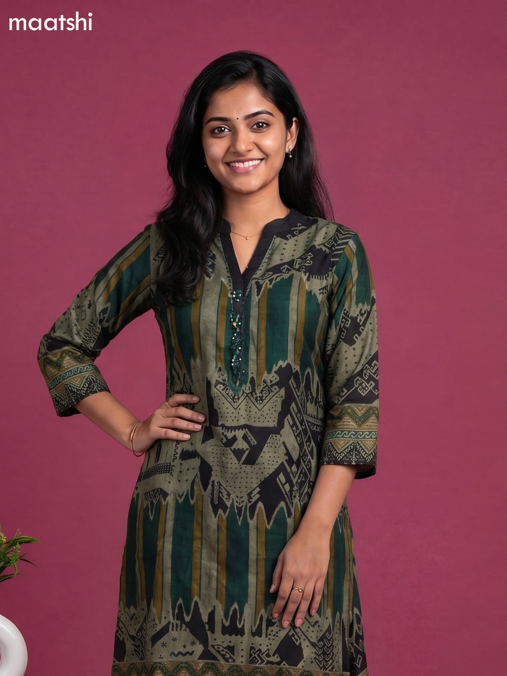 Pastel Green and Black Art Tussar Printed Fish Cut Kurti Set