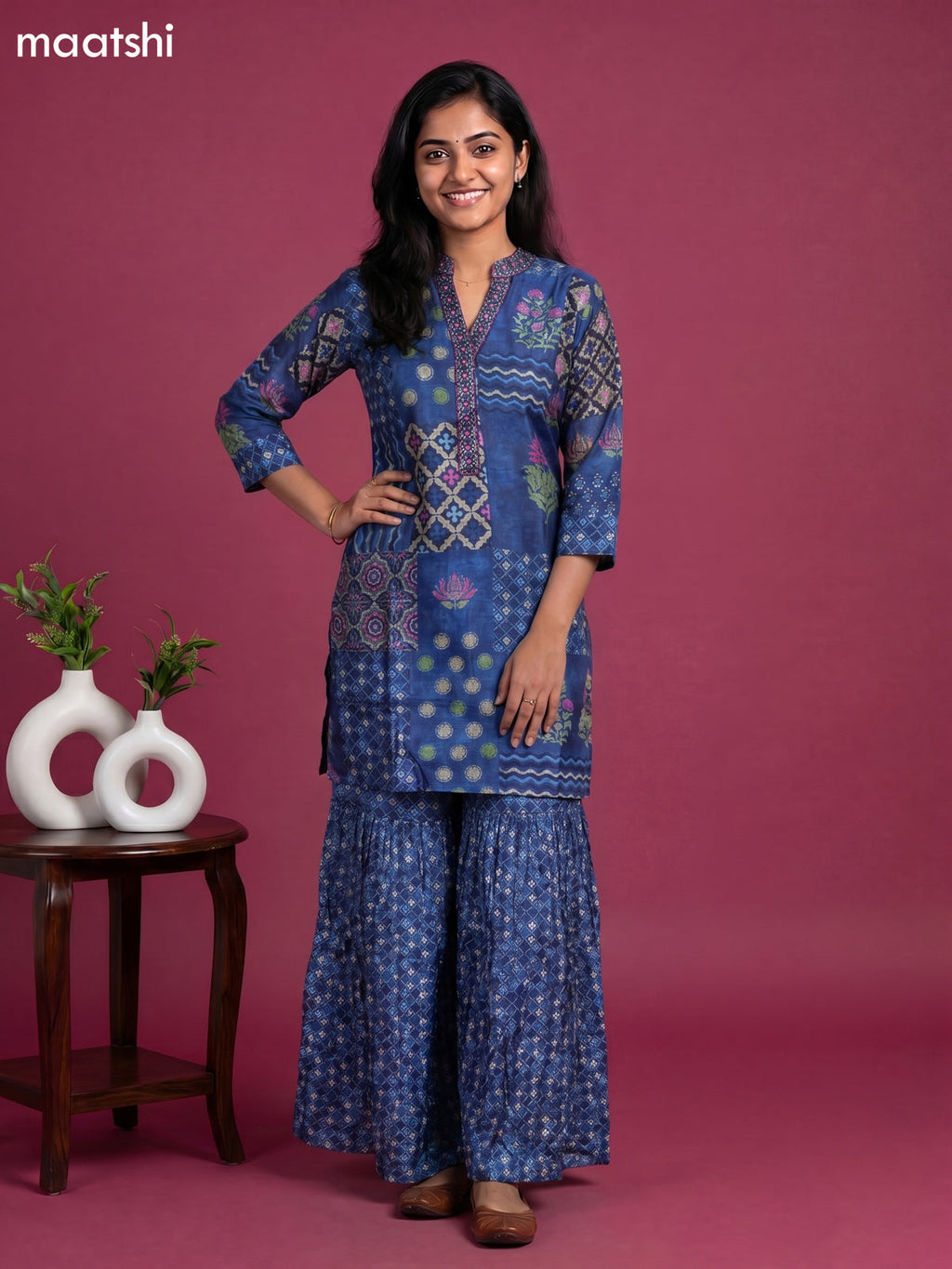 Blue Art Tussar Printed Straight Suit