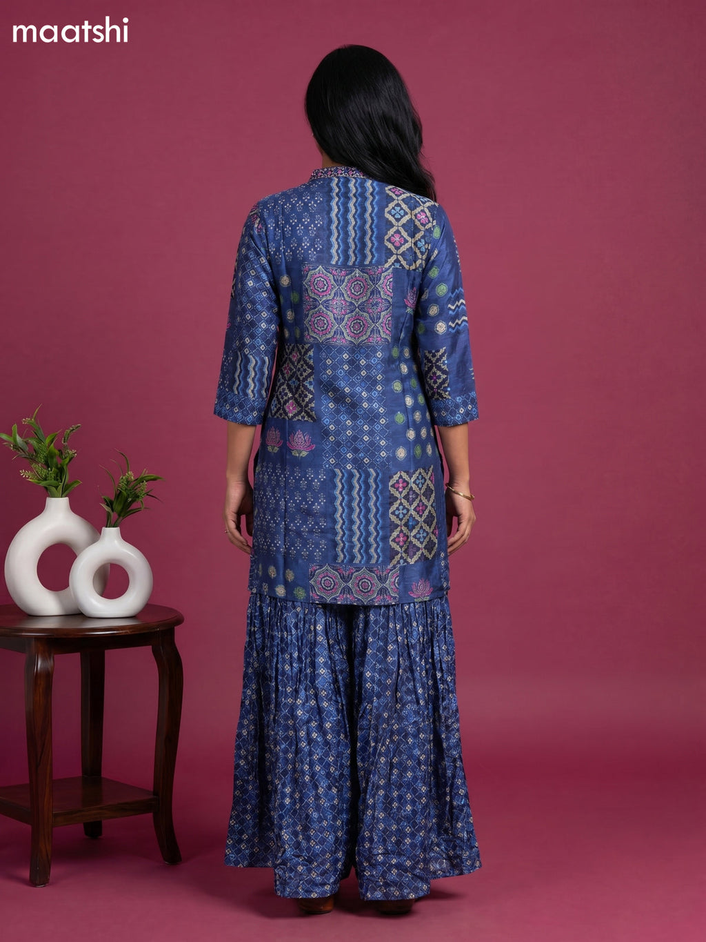 Blue Art Tussar Printed Straight Suit