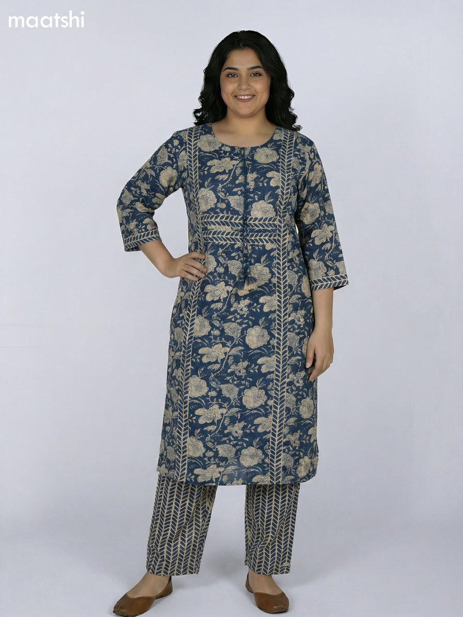 Blue and Beige Cotton Kalamkari Printed Straight Suit
