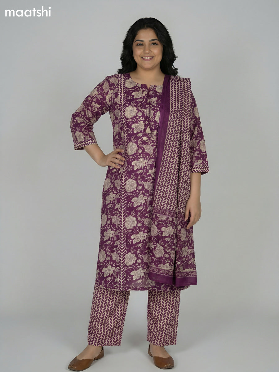 Wine Shade and Beige Cotton Kalamkari Printed Straight Suit