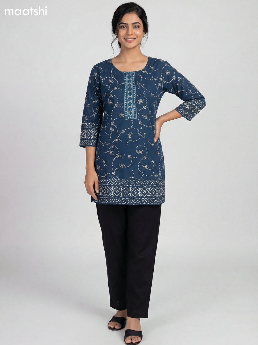 Peacock Green Cotton Bandhini Printed Short Kurti