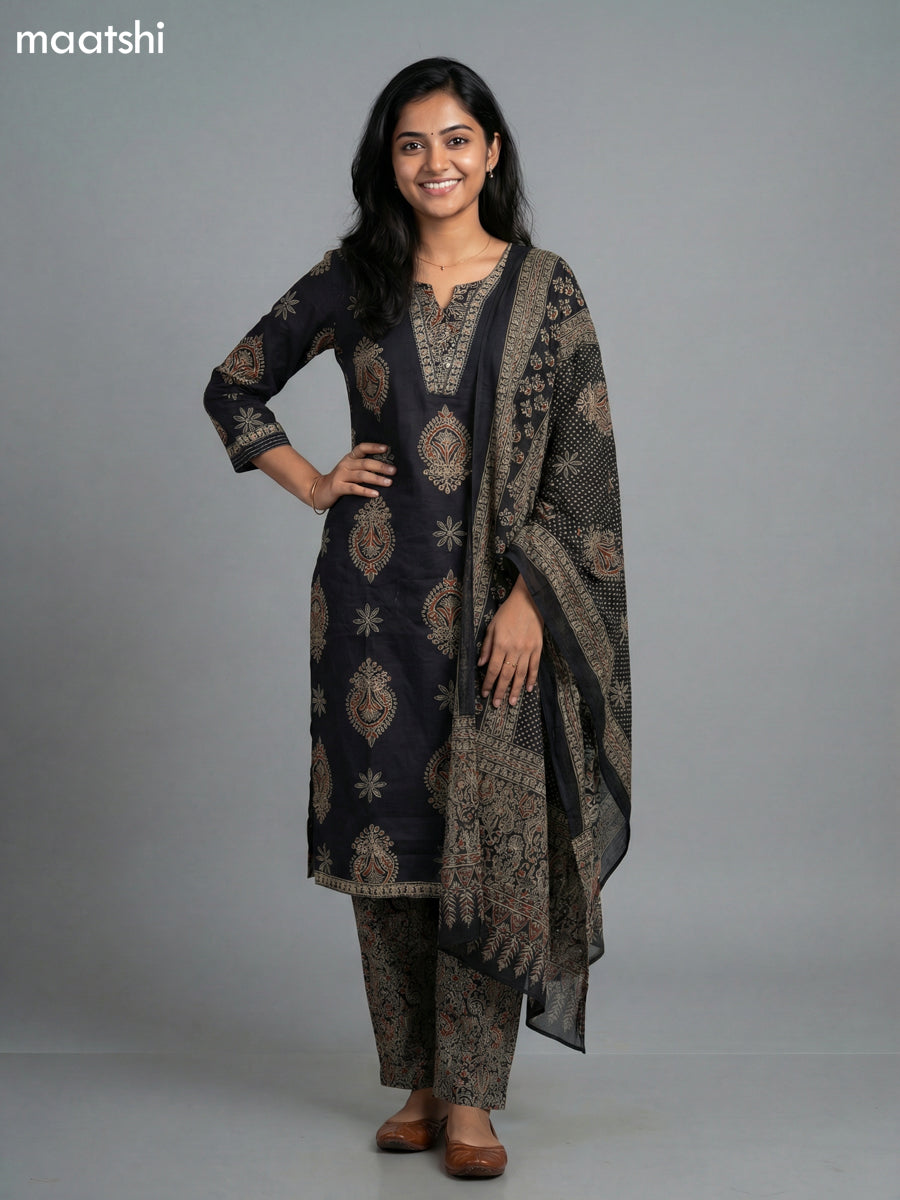 Black Cotton Printed Straight Suit