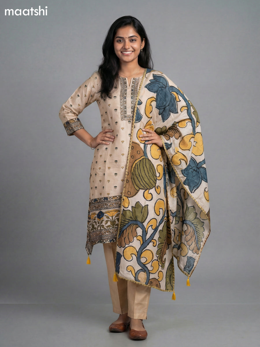 Cream Muslin Kalamkari Printed Fish Cut Suit
