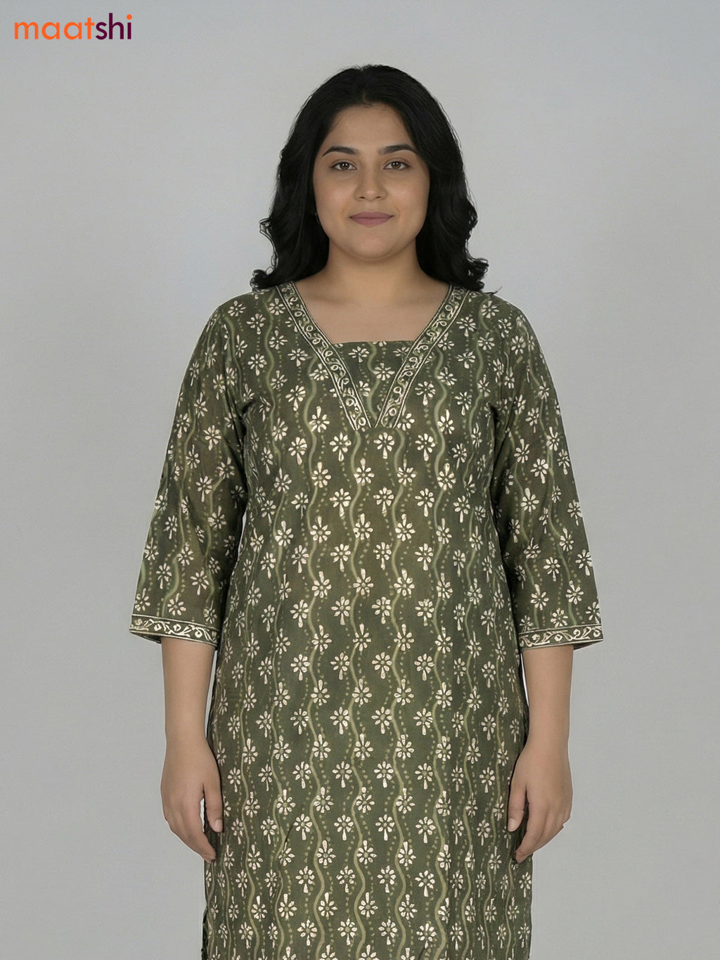 Green Cotton Printed Straight Suit