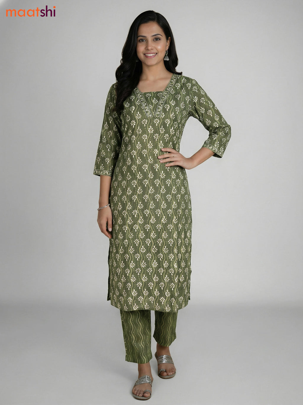 Green Cotton Printed Straight Suit