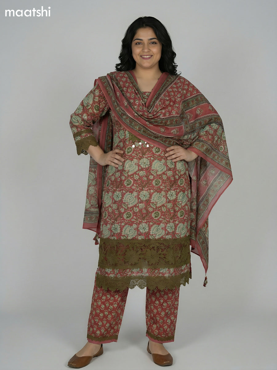 Red Shade and Sap Green Cotton Kalamkari Printed & Lace Work Straight Suit