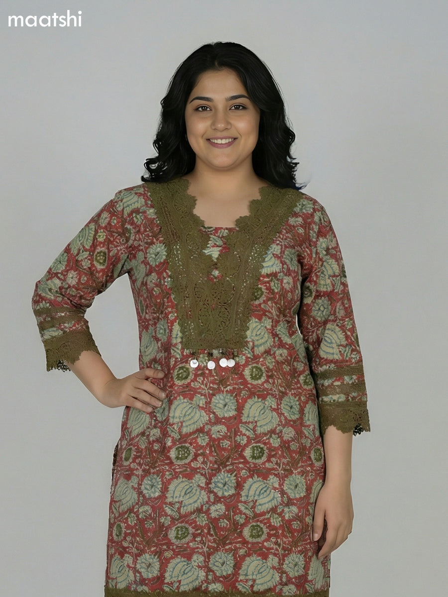 Red Shade and Sap Green Cotton Kalamkari Printed & Lace Work Straight Suit
