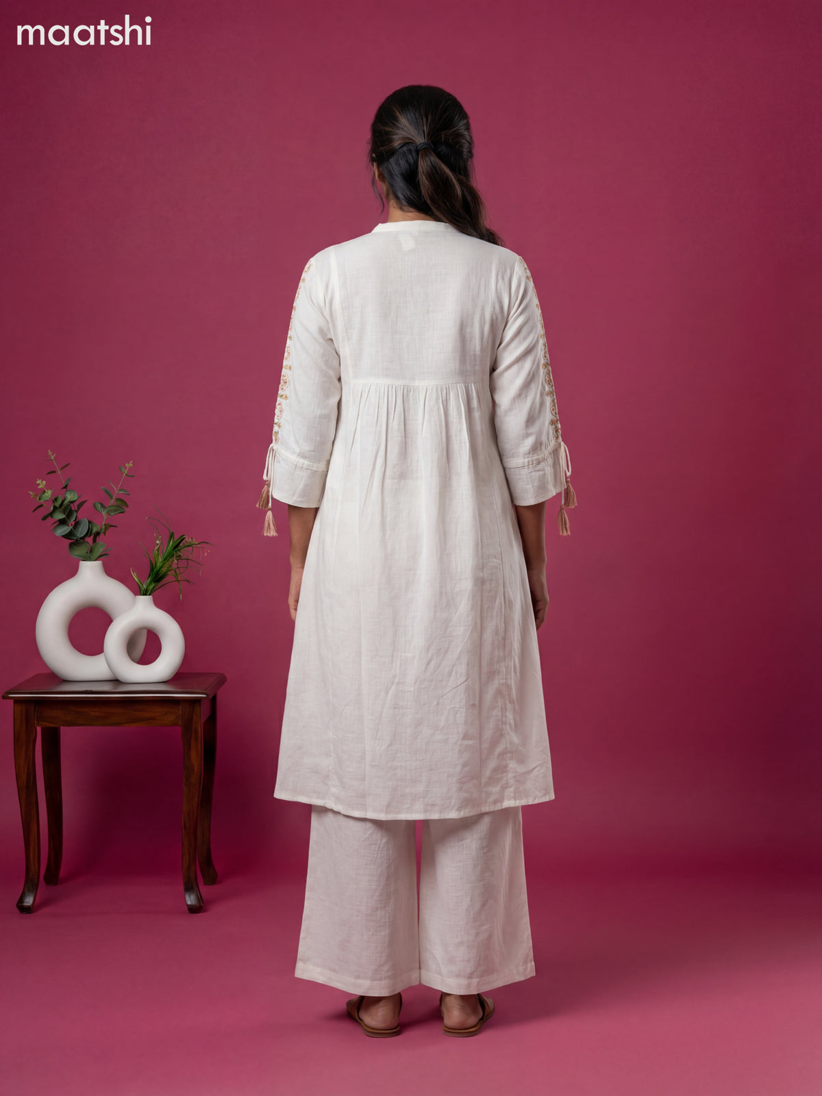 Off White Cotton Embroidery Work Kurti Set