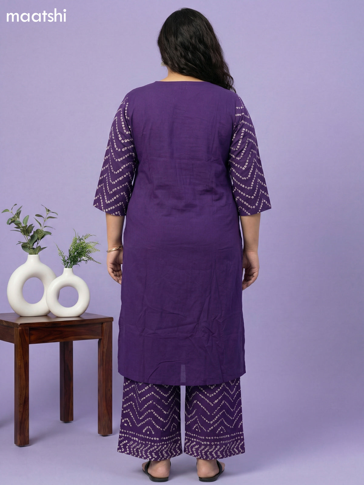 Violet Cotton Bandhini Printed Straight Suit