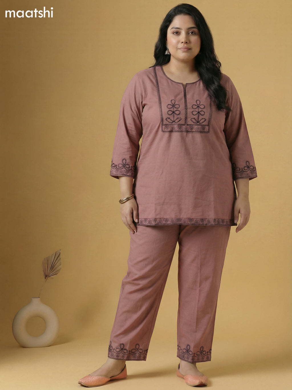 Pastel Maroon Cotton Embroidery Work Kurti Set
