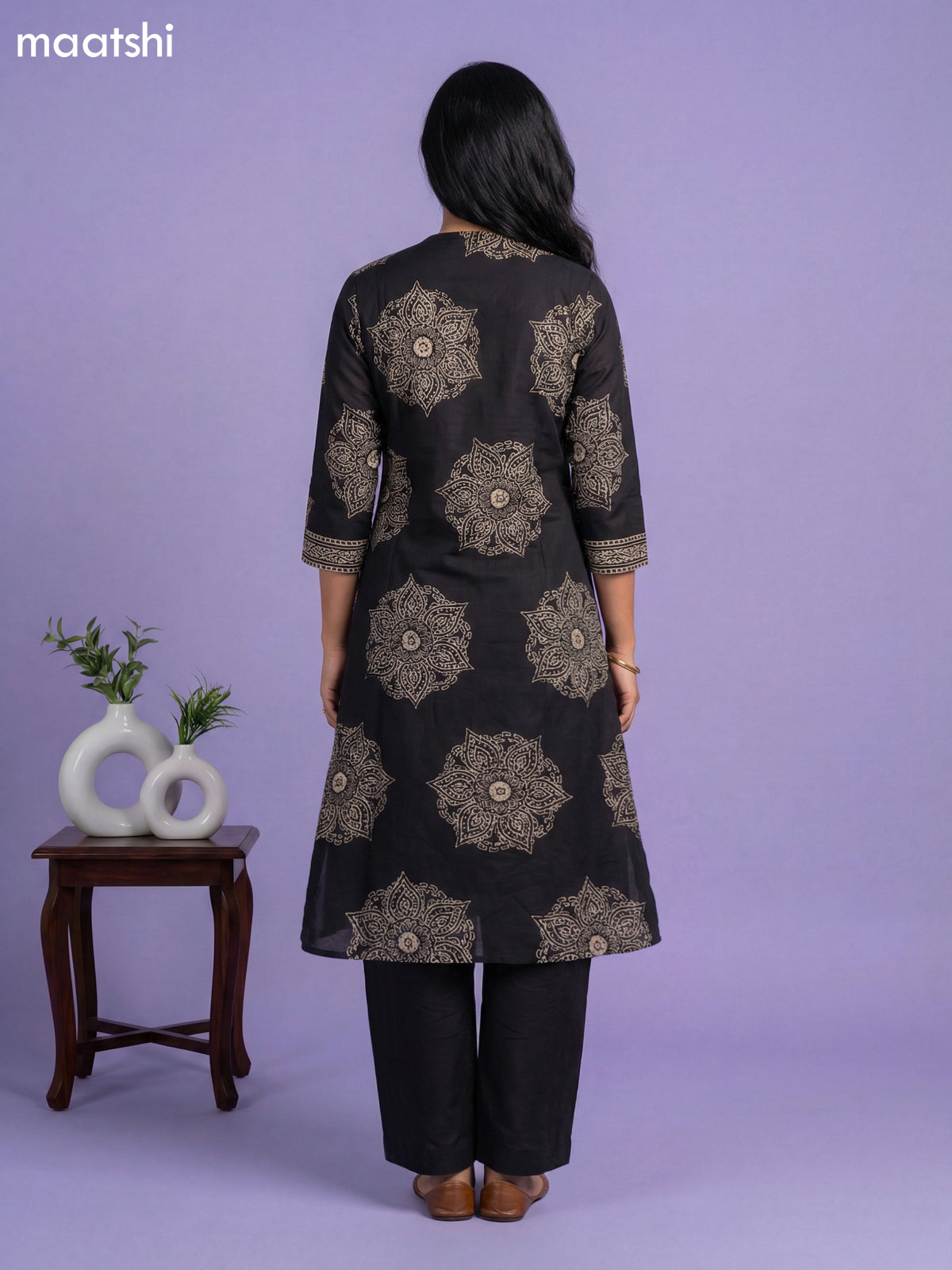 Black Cotton Printed A-Line Suit