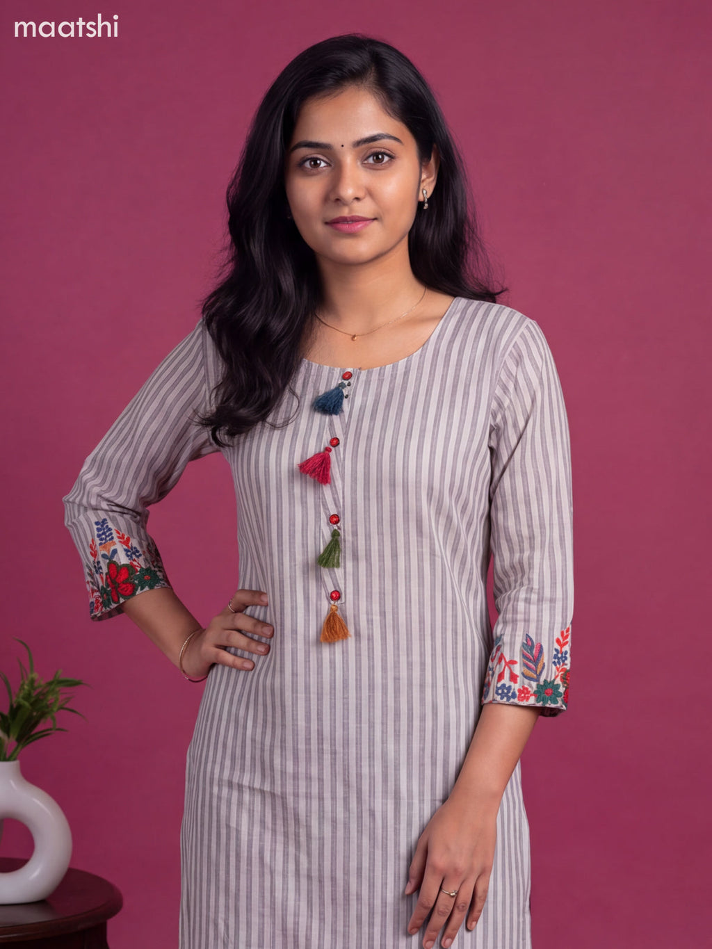 Off White Cotton Embroidery Work Straight Kurti