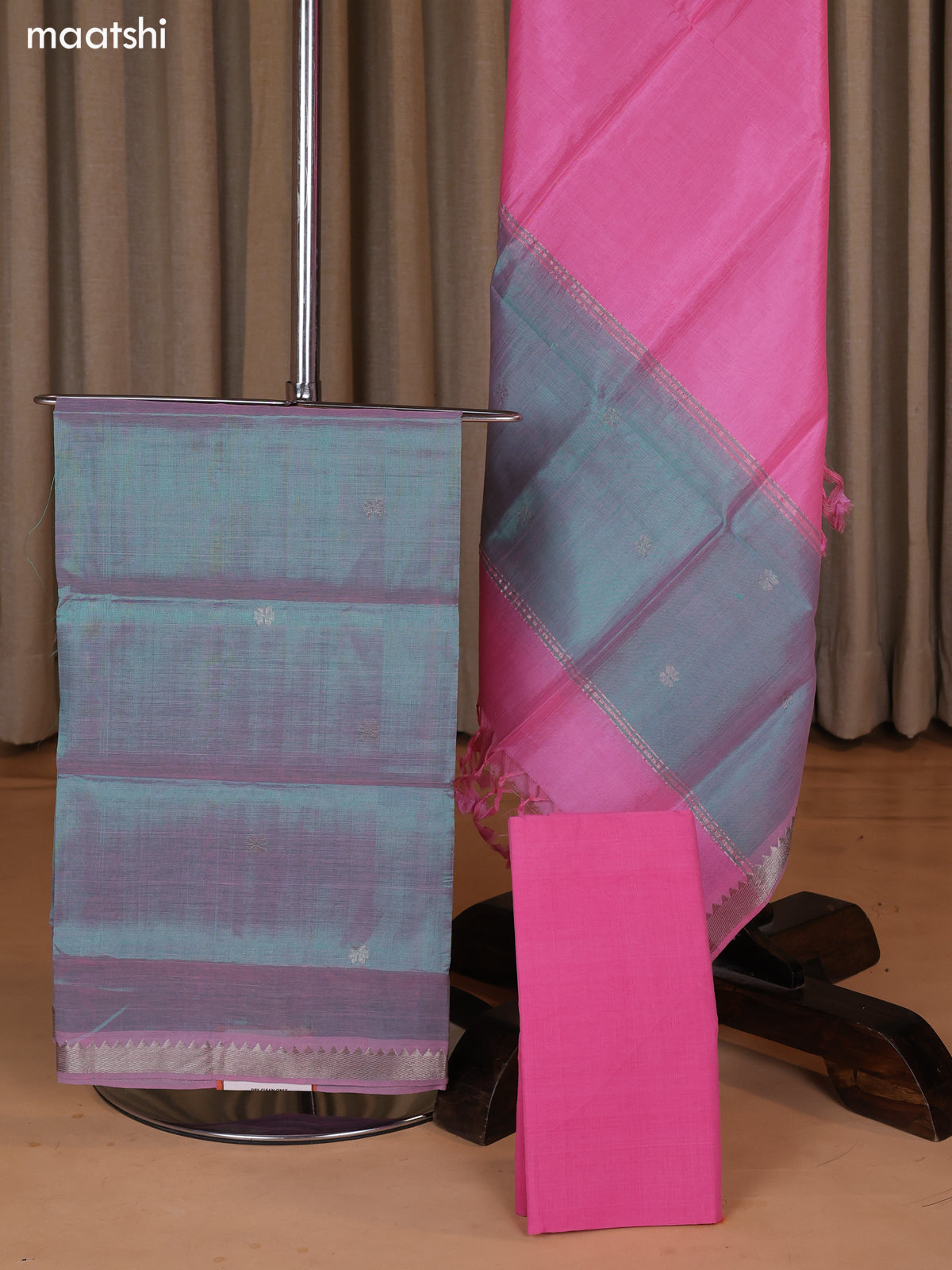 Dual Shade Of Green and Pink Mangalgiri Silk Cotton Dress Material With Zari Buttas and Bottom & Dupatta