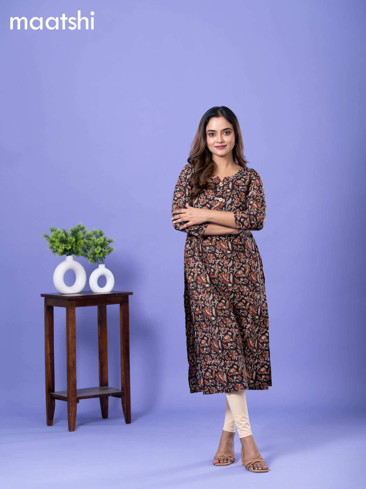 Cotton readymade kurti black and maroon with allover kalamkari prints & simple neck pattern and without pant