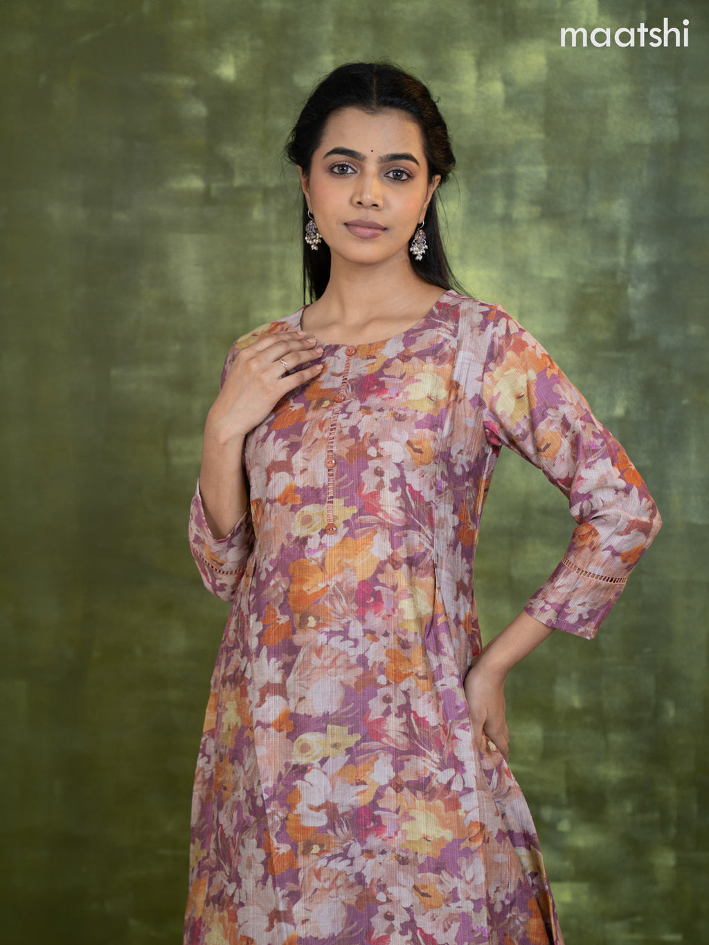 Rayon a-line kurti mauve pink with allover floral prints & simple neck pattern without pant