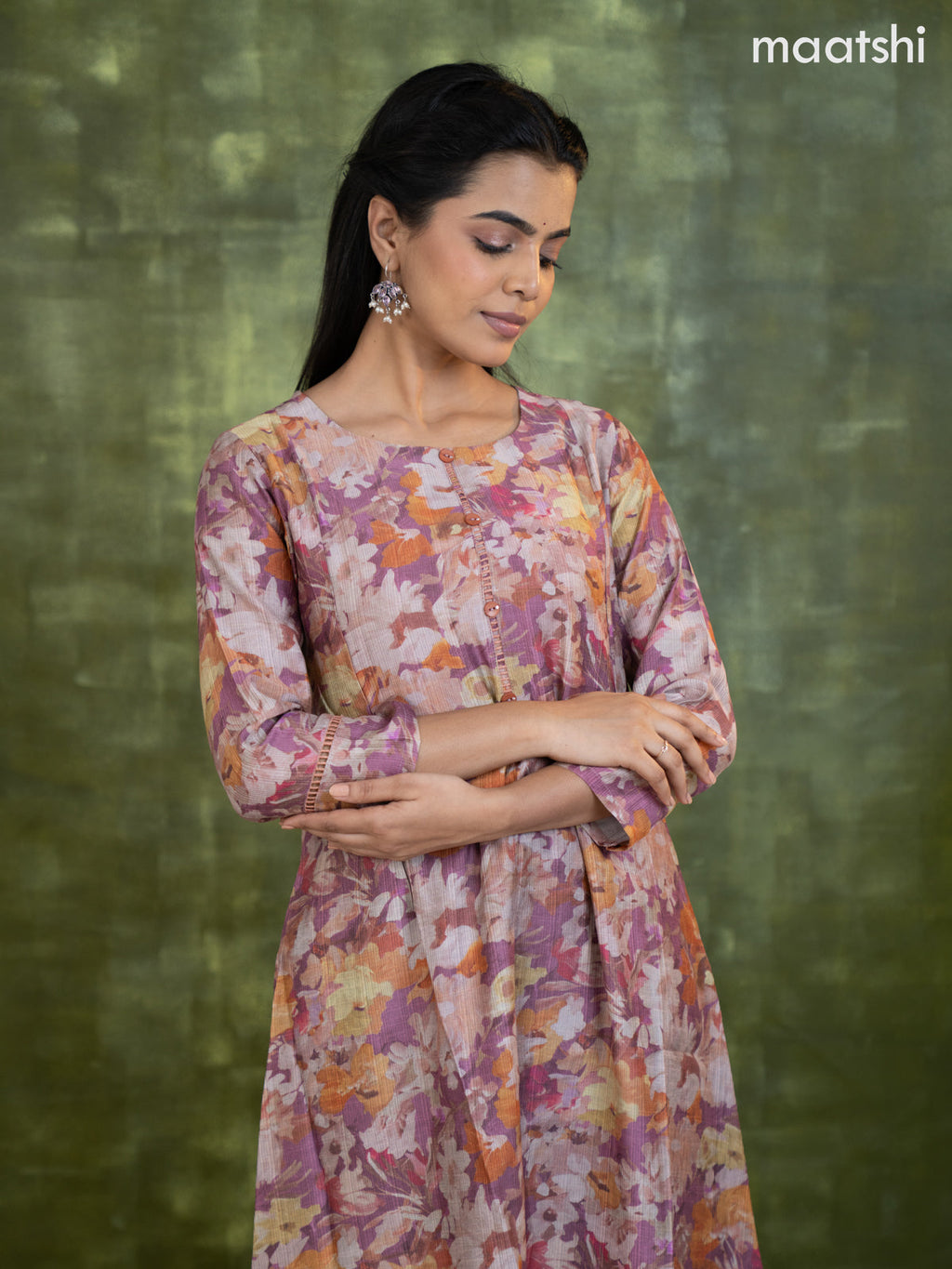 Rayon a-line kurti mauve pink with allover floral prints & simple neck pattern without pant