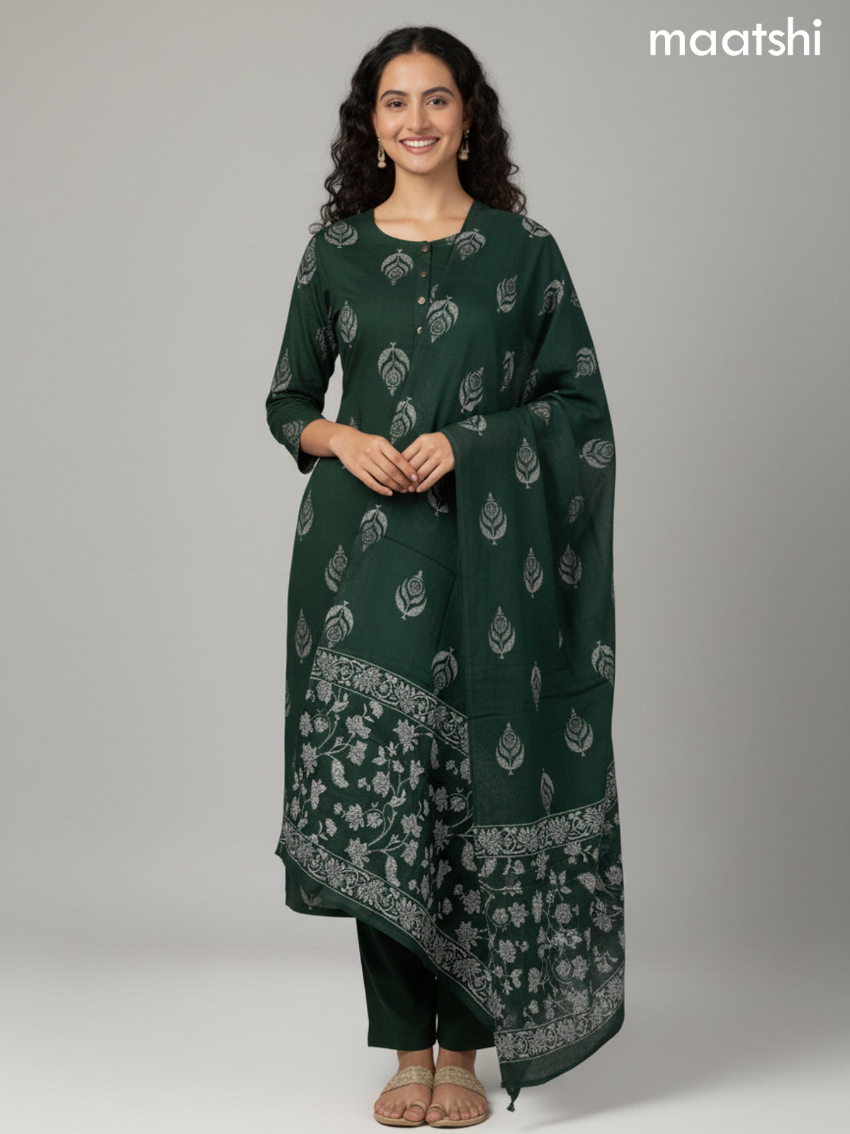 Green Cotton Printed Straight Suit
