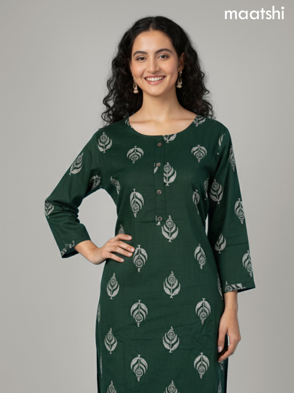 Green Cotton Printed Straight Suit