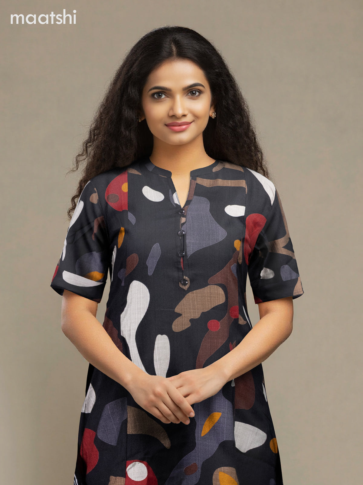 Rayon anarkali kurti black with allover prints & simple neck pattern without pant
