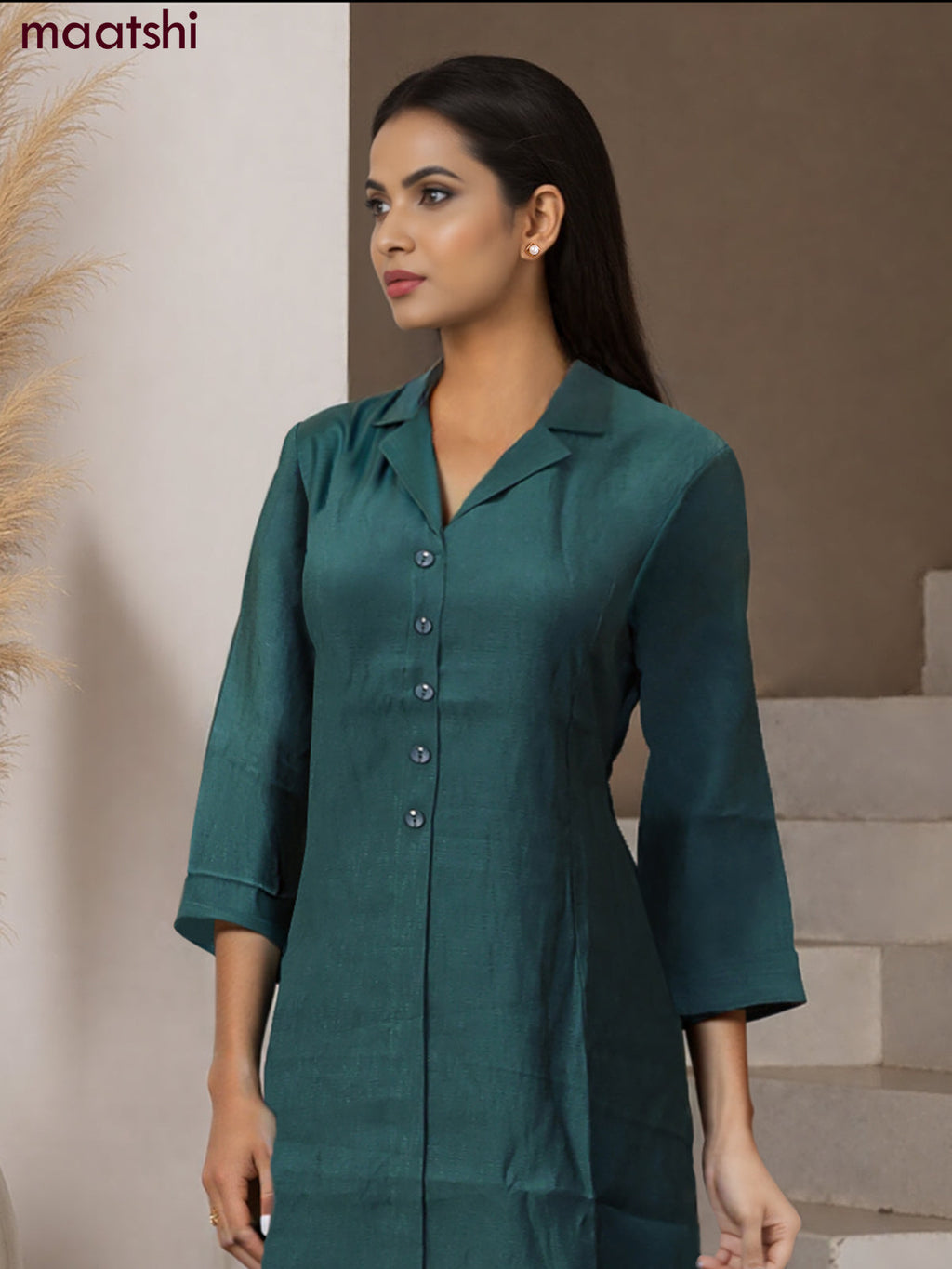 Rayon co-ord set peacock green with collar neck pattern and straight cut pant