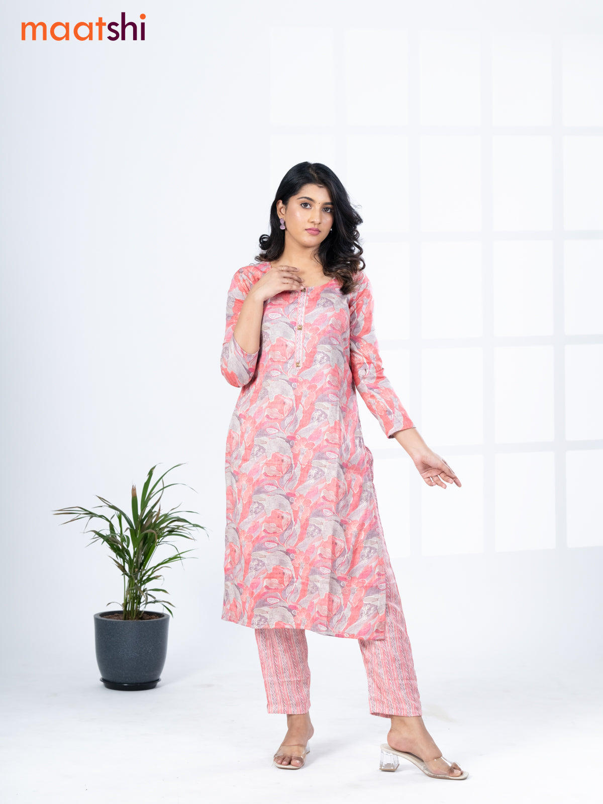 Rayon kurti set red and grey with allover prints & simple neck pattern and straight cut pant