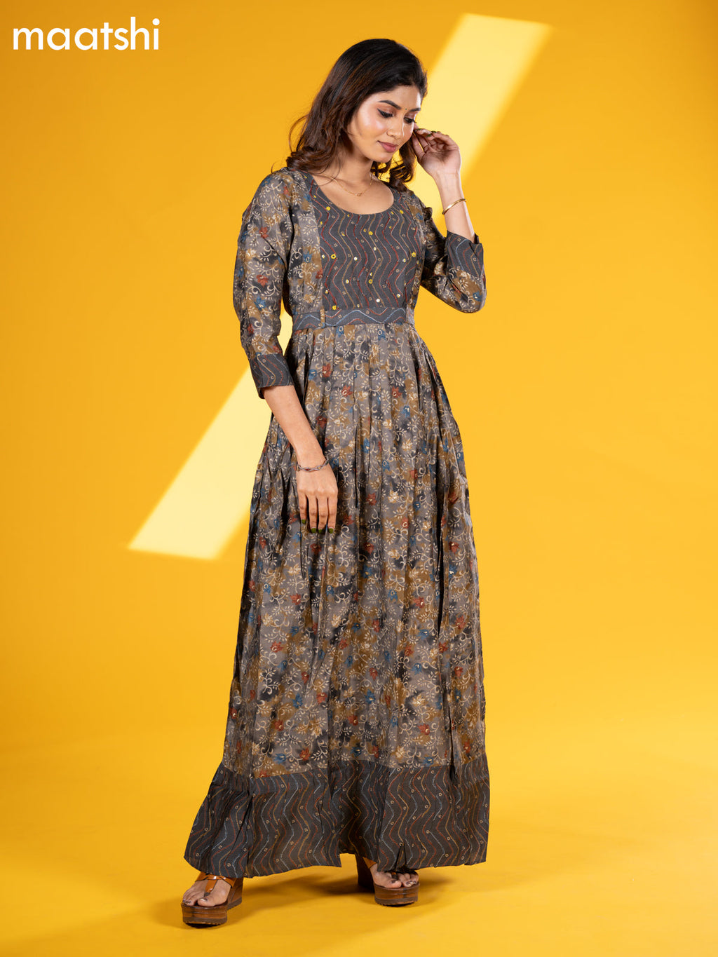 Muslin floor length dress grey with allover prints & hip belt and without pant