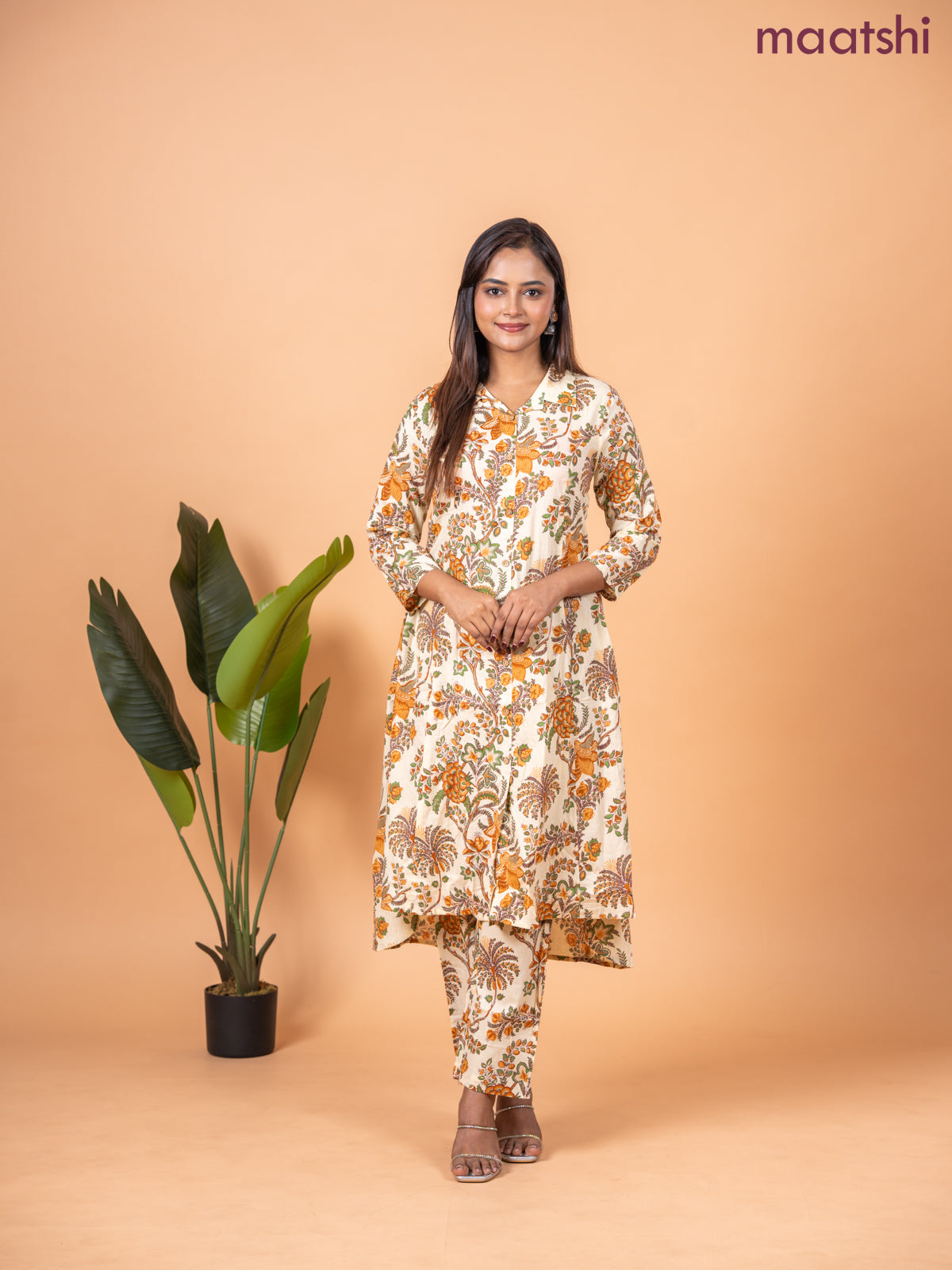 Cotton co-ord set sandal and green with allover kalamkari prints & collar neck pattern and straight cut pant