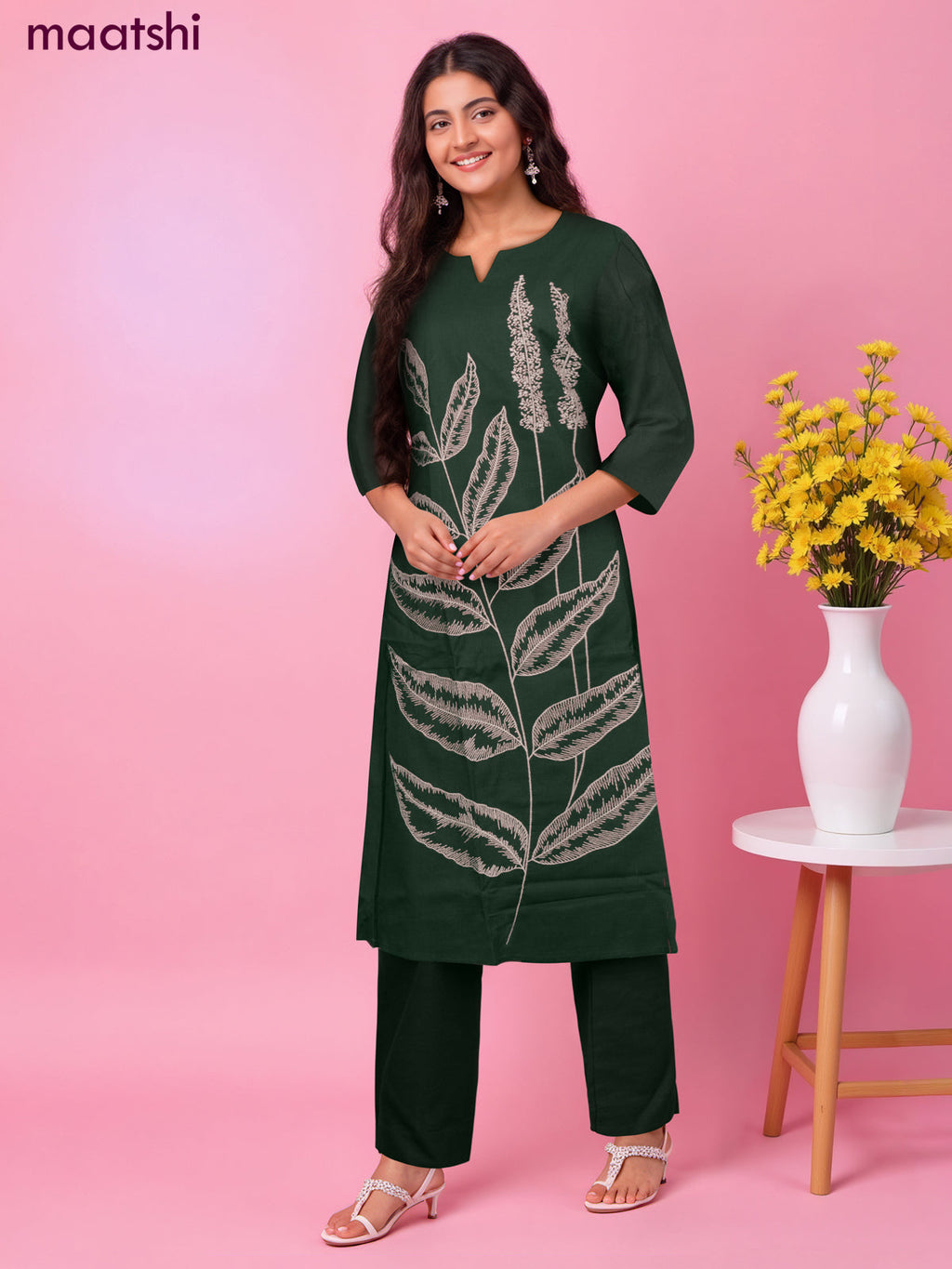 Cotton kurti set green with floral embroidery work & simple neck pattern and straight cut pant