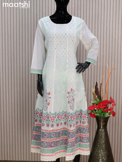 Solid Resham Cutwork Embroidered Kurta With Cutwork Embroidered Pants –  FASHOR