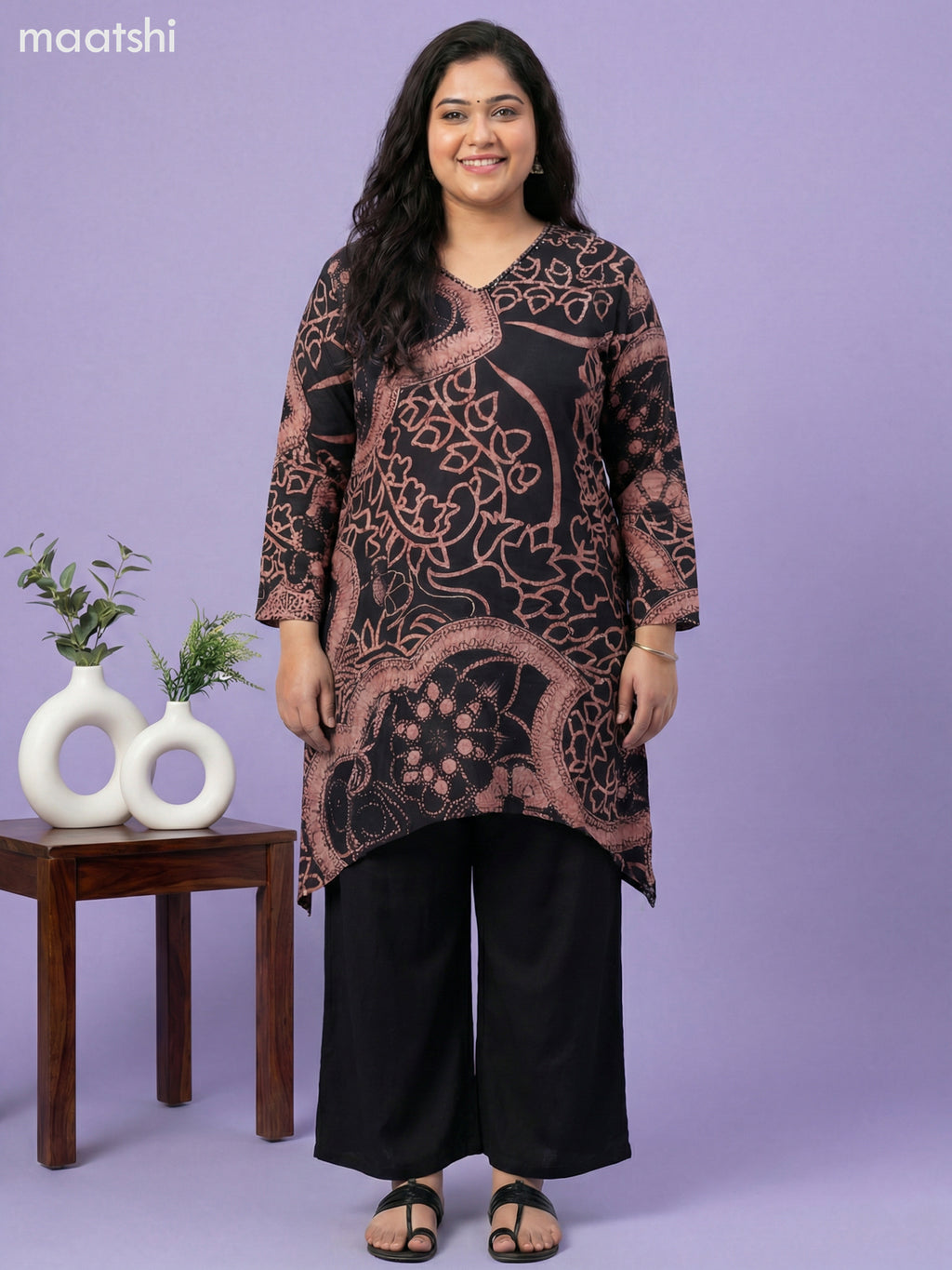 Black and Peach Muslin Printed Fish Cut Kurti Set