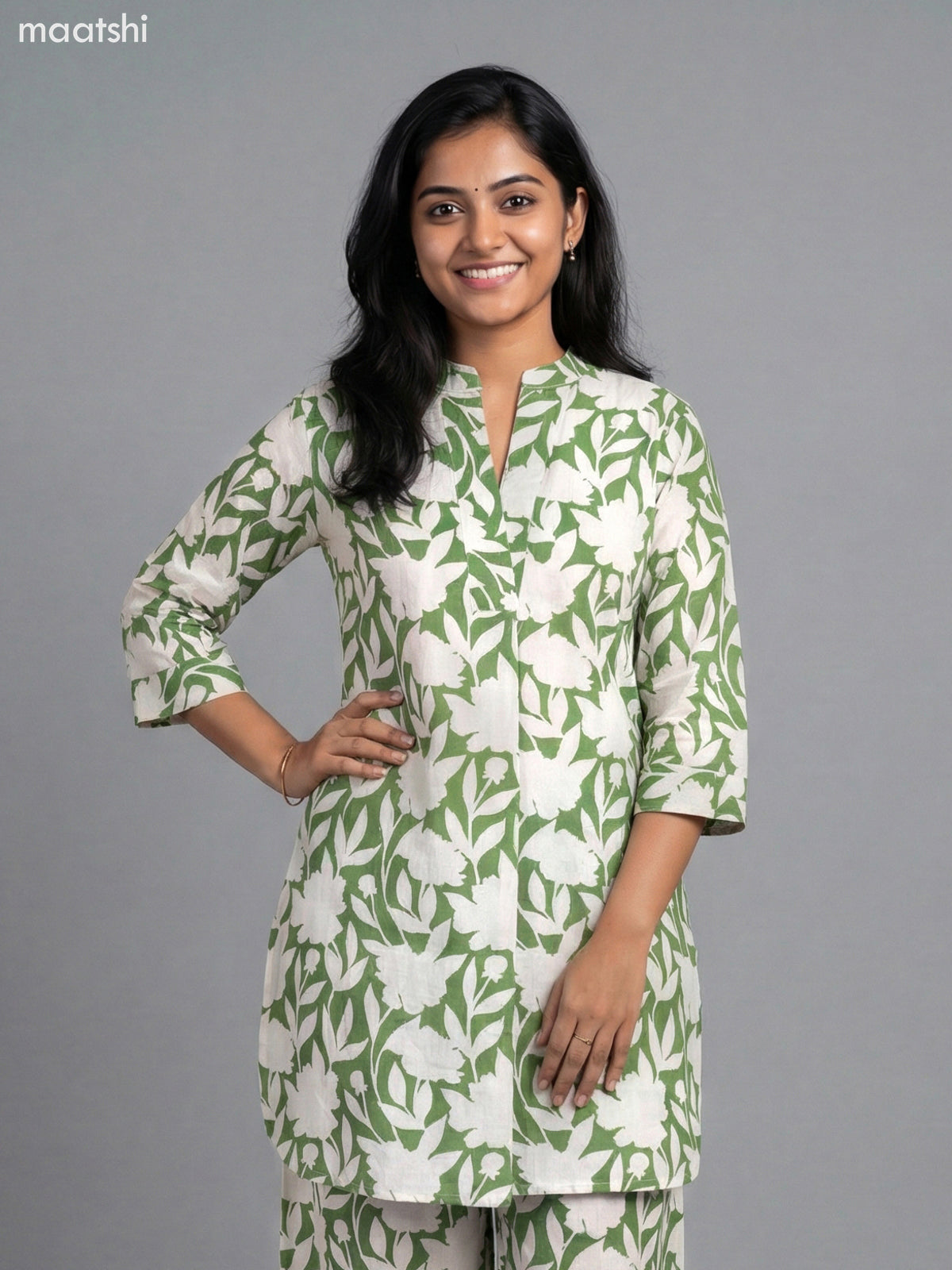 Green and Cream Cotton Floral Printed Short Co-Ord Set