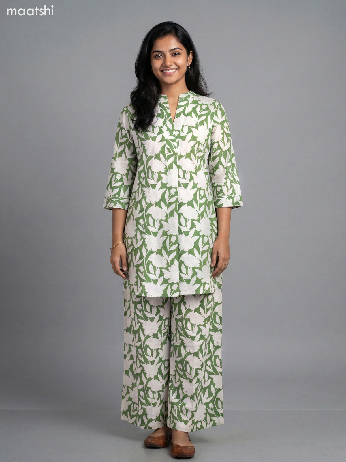 Green and Cream Cotton Floral Printed Short Co-Ord Set