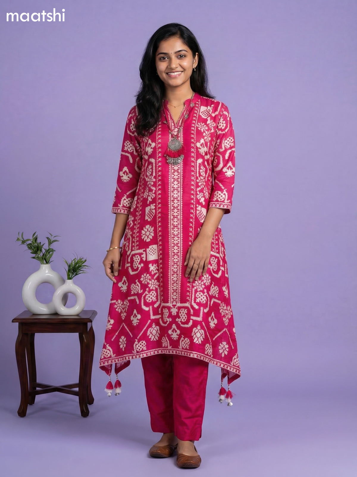 Pink Art Tussar Printed Fish Cut Kurti Set