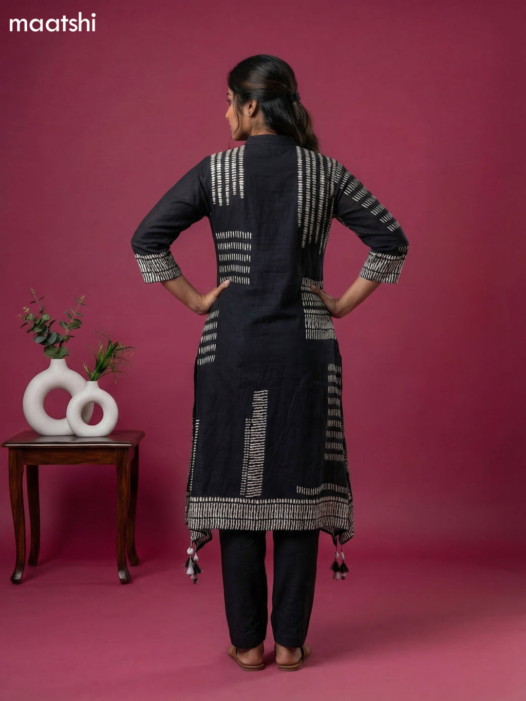 Black Art Tussar Printed Fish Cut Kurti Set
