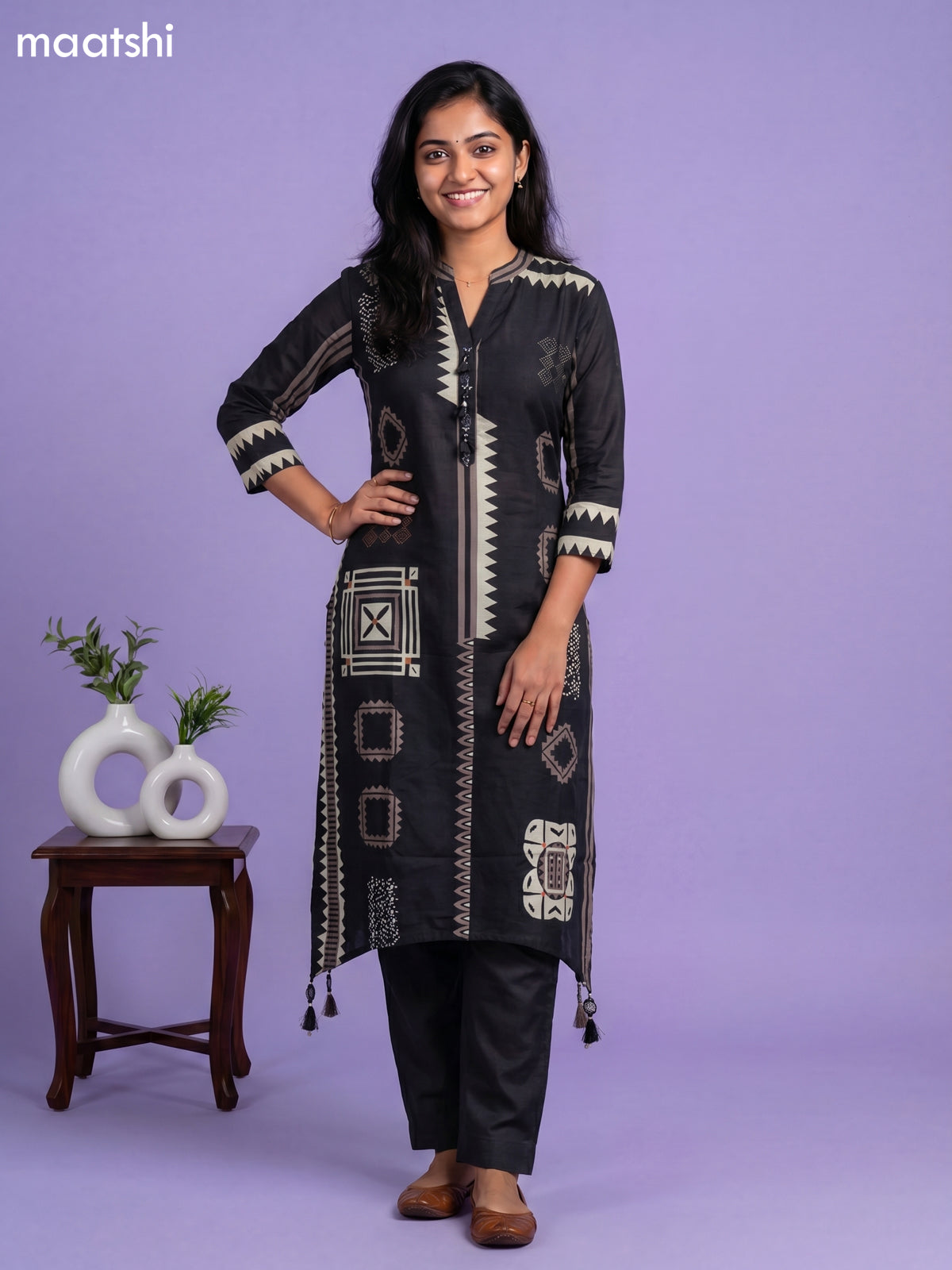 Black Art Tussar Printed Fish Cut Kurti Set