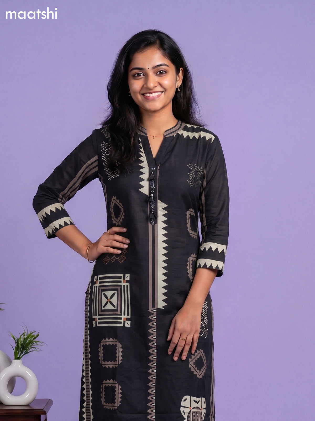 Black Art Tussar Printed Fish Cut Kurti Set