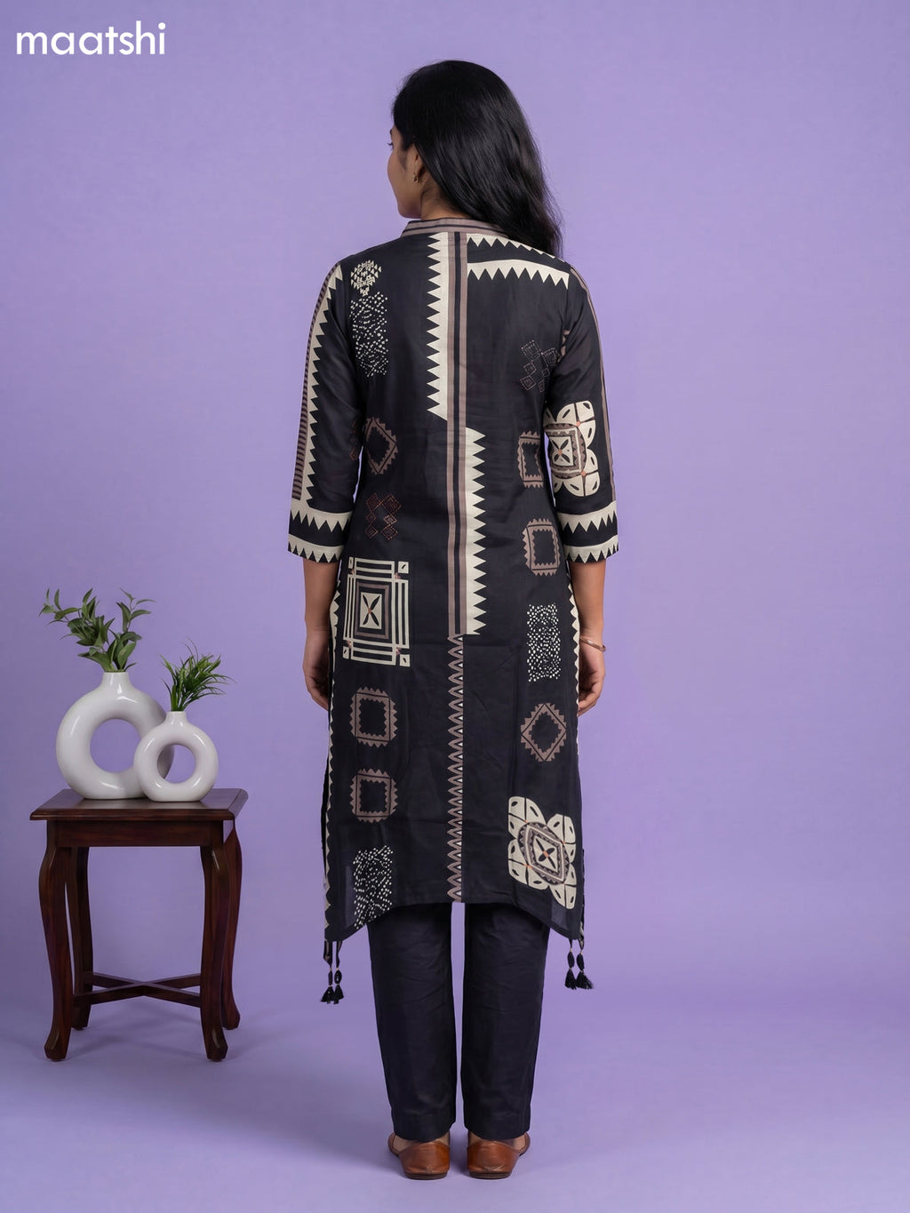 Black Art Tussar Printed Fish Cut Kurti Set