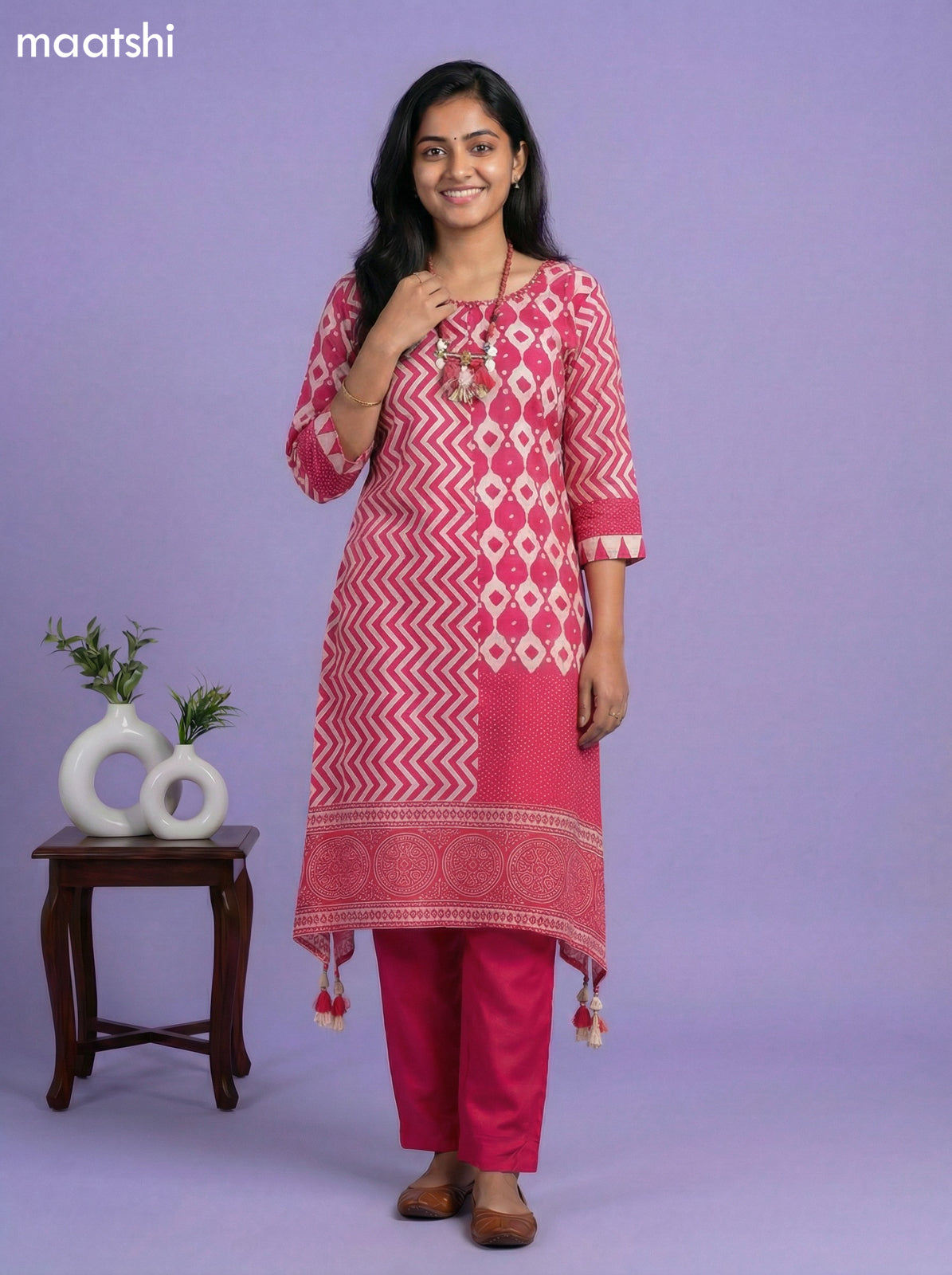 Pink and Beige Art Tussar Printed Fish Cut Kurti Set