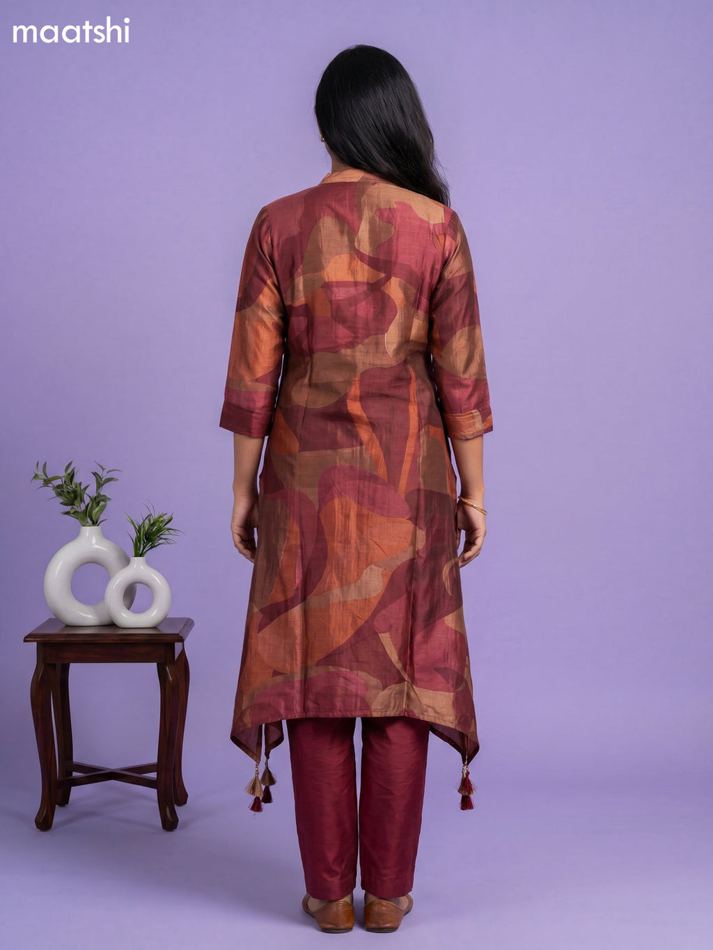 Maroon and Brown Art Tussar Printed Fish Cut Kurti Set